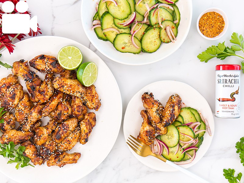 SRIRACHA CHICKEN WINGS